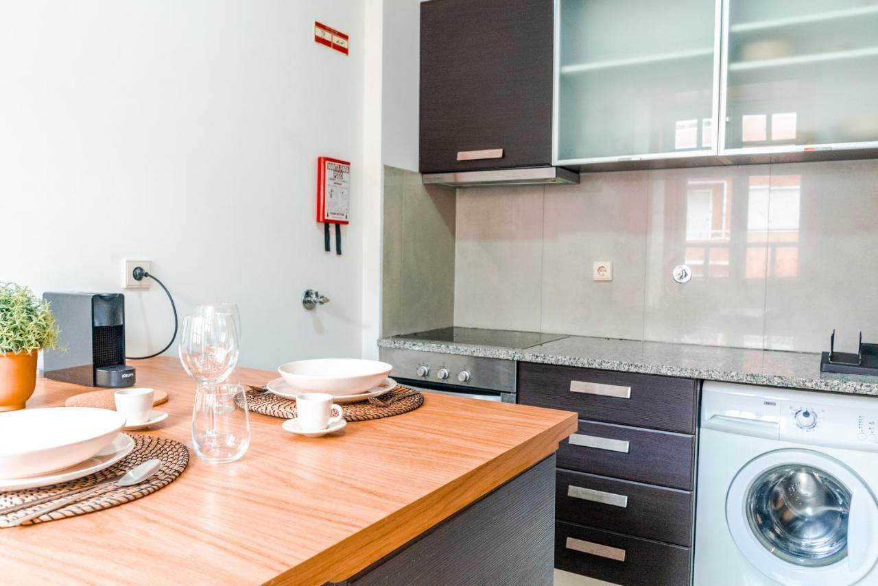 Cozy Studio In The Heart Of Lapa - 5Min Walk To Metro! Porto Eksteriør billede