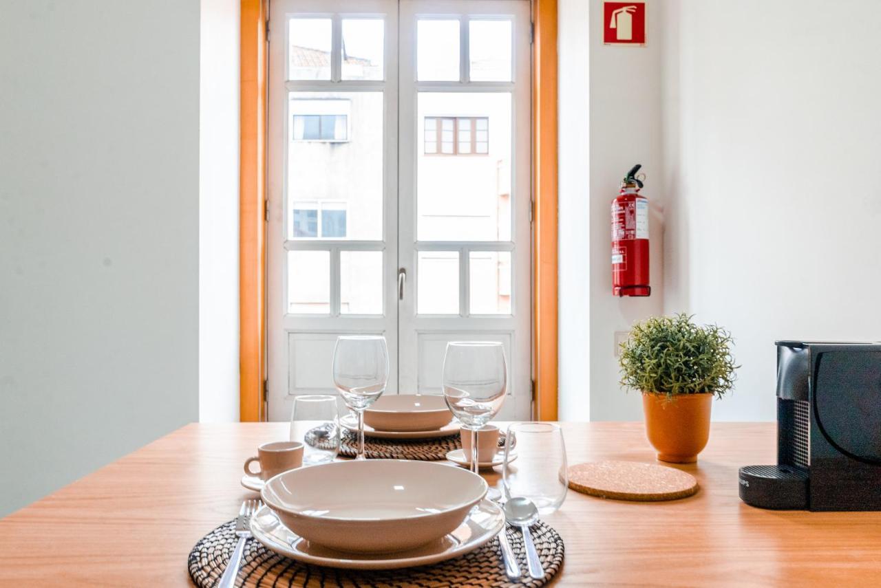 Cozy Studio In The Heart Of Lapa - 5Min Walk To Metro! Porto Eksteriør billede